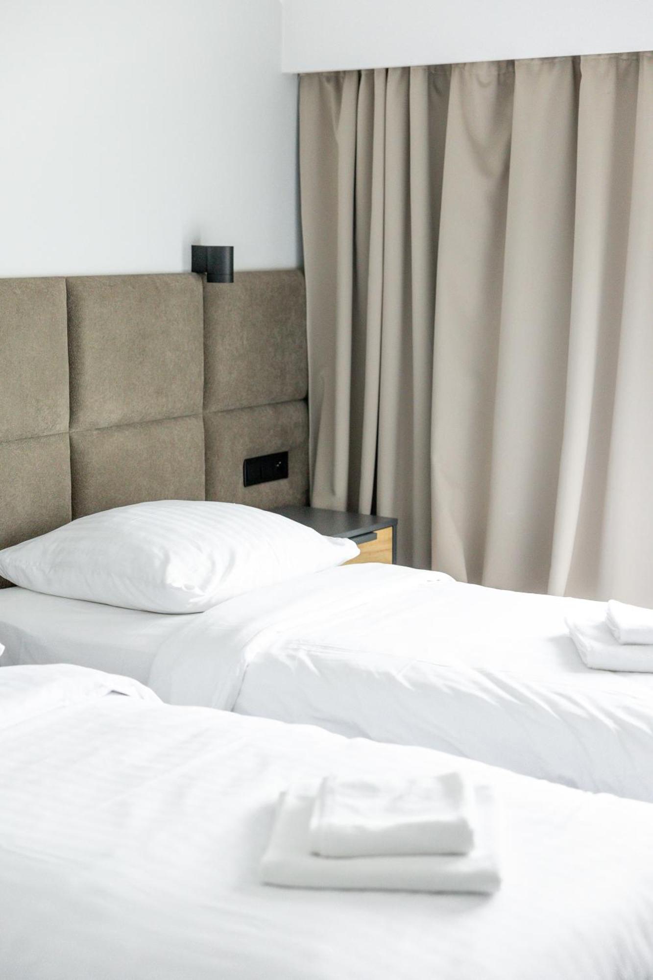 Hotel Maly Mlyn Stargard Szczecinski Ngoại thất bức ảnh