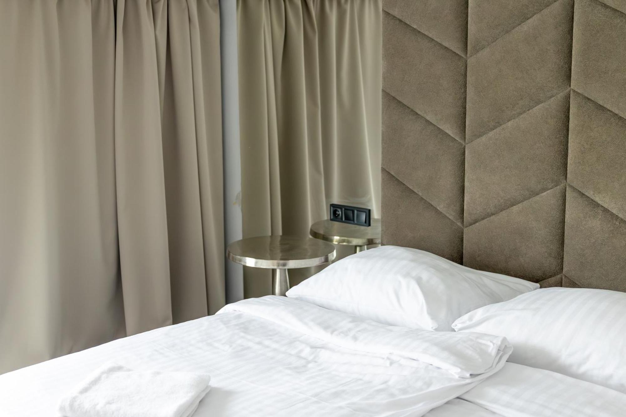 Hotel Maly Mlyn Stargard Szczecinski Ngoại thất bức ảnh
